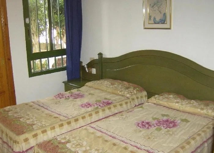 Alondras Park Hotel