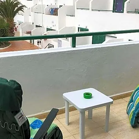 Alondras Park Отель