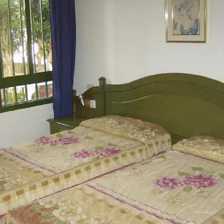 Alondras Park Hotel